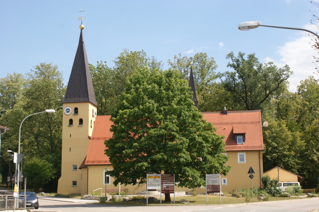 Die Christuskirche im Sommer