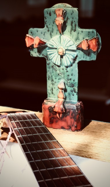 Gitarre Kreuz
