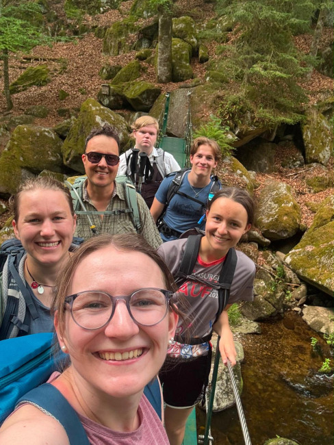 wandern_gruppenfoto_ej_cham_2026_äktschn